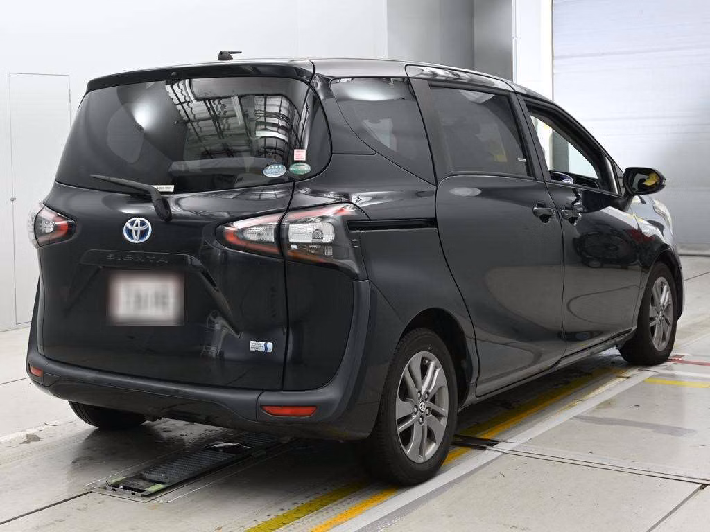 TOYOTA SIENTA