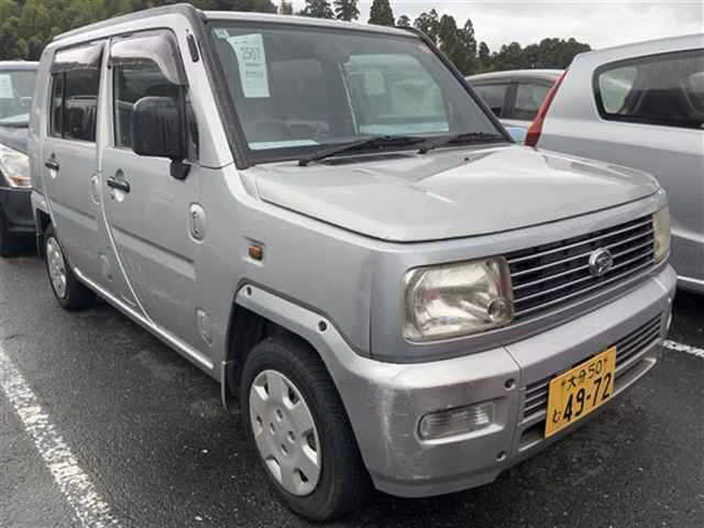 DAIHATSU NAKED