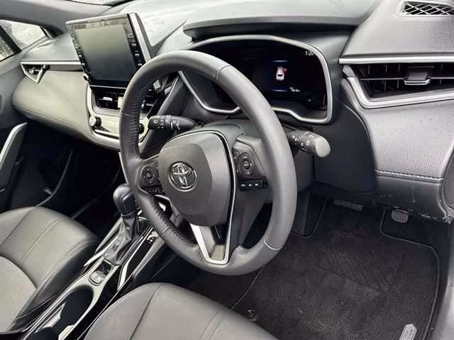 TOYOTA COROLLA CROSS