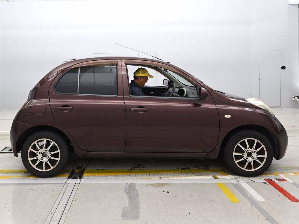 NISSAN MARCH