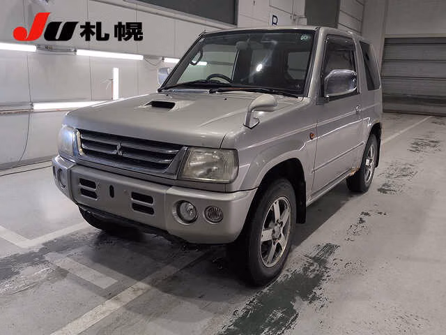 Mitsubishi Pajero Mini