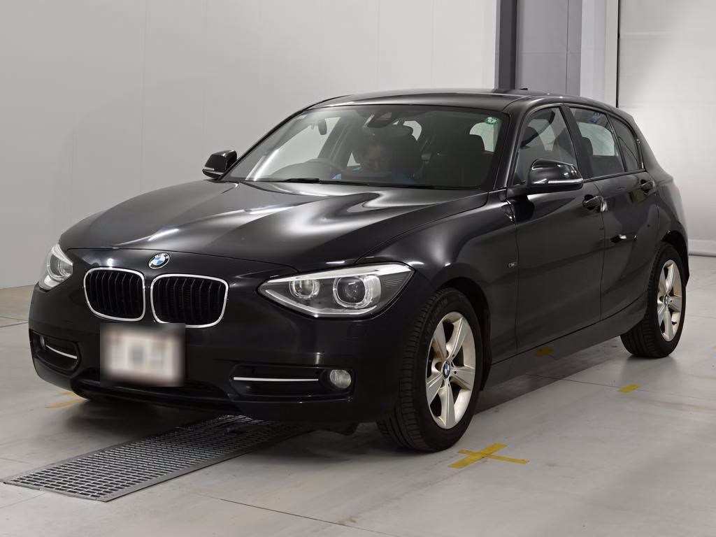 BMW 1-SERIES