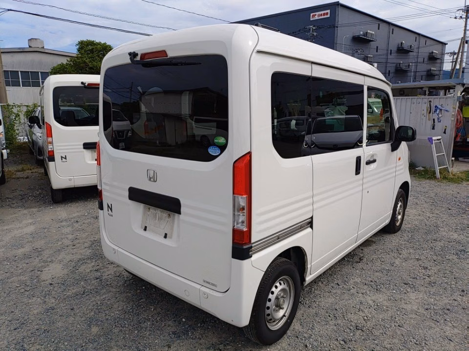 HONDA N-VAN