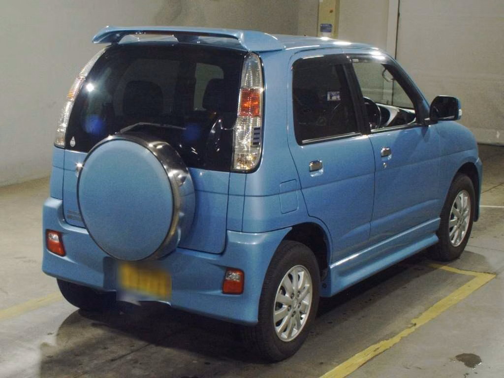 DAIHATSU TERIOS KID