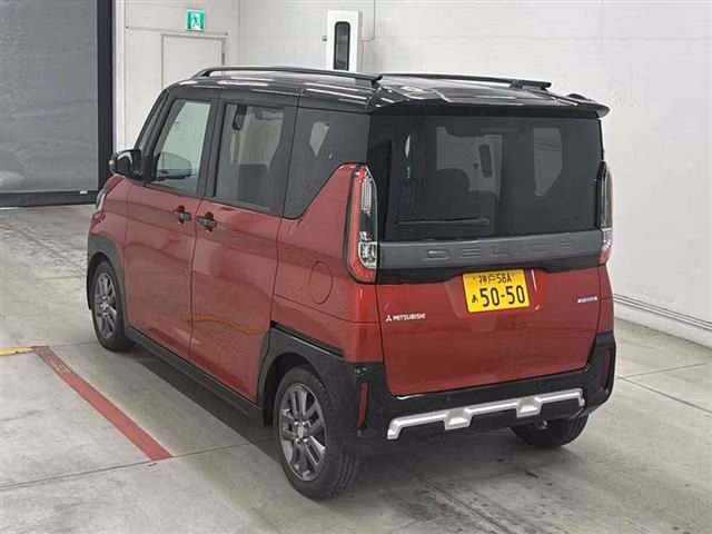 MITSUBISHI DELICA MINI