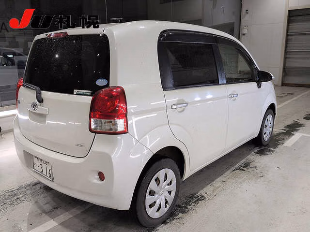 TOYOTA PORTE