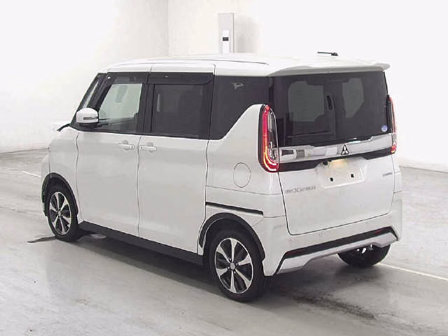 MITSUBISHI EK SPACE