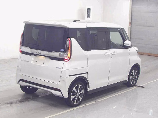MITSUBISHI EK SPACE