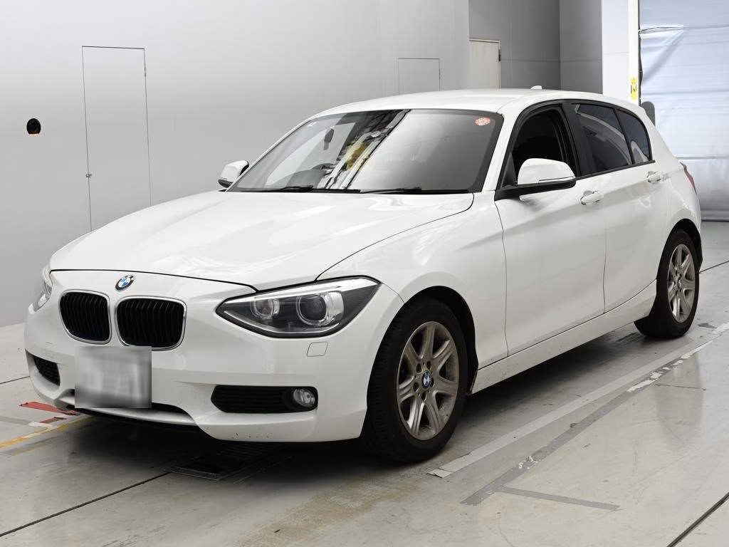 BMW 1-SERIES