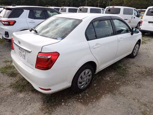 TOYOTA COROLLA AXIO