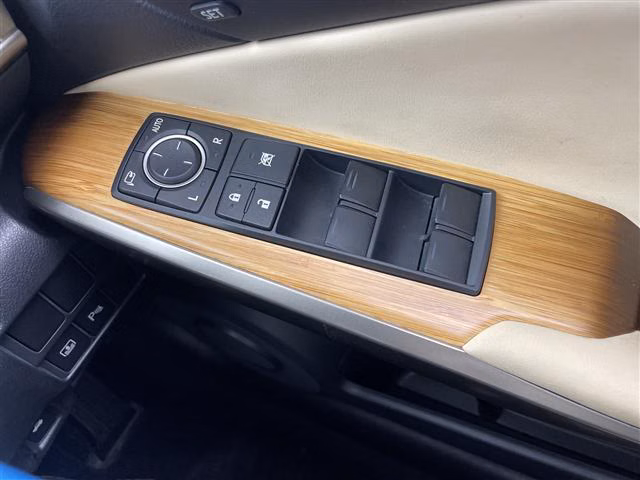 Lexus IS250