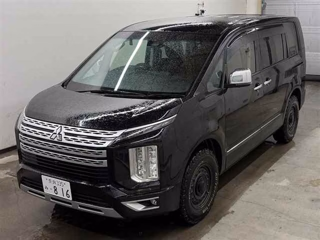 MITSUBISHI DELICA D:5