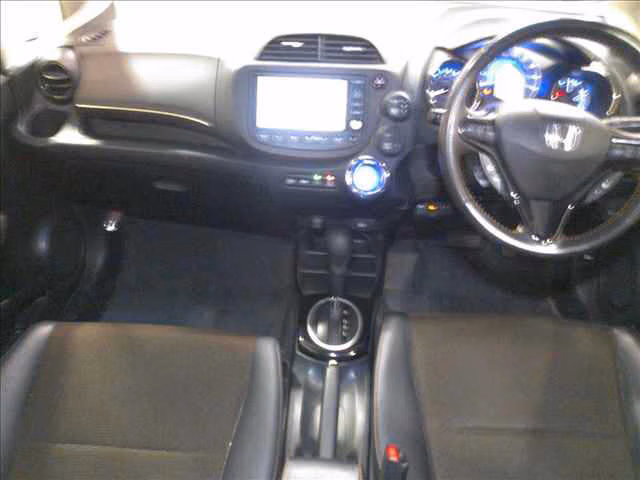 HONDA FIT SHUTTLE