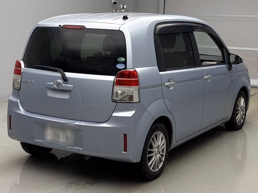 TOYOTA SPADE