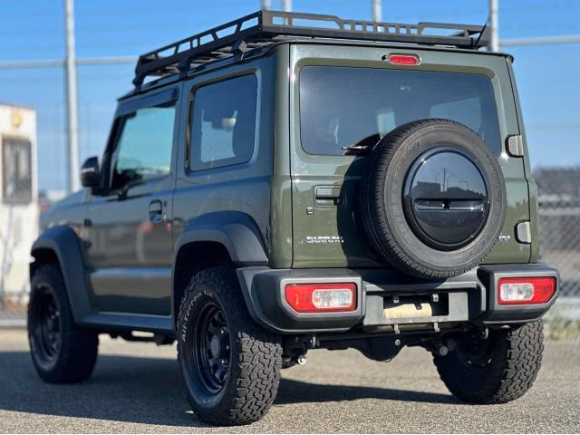 SUZUKI JIMNY SIERRA