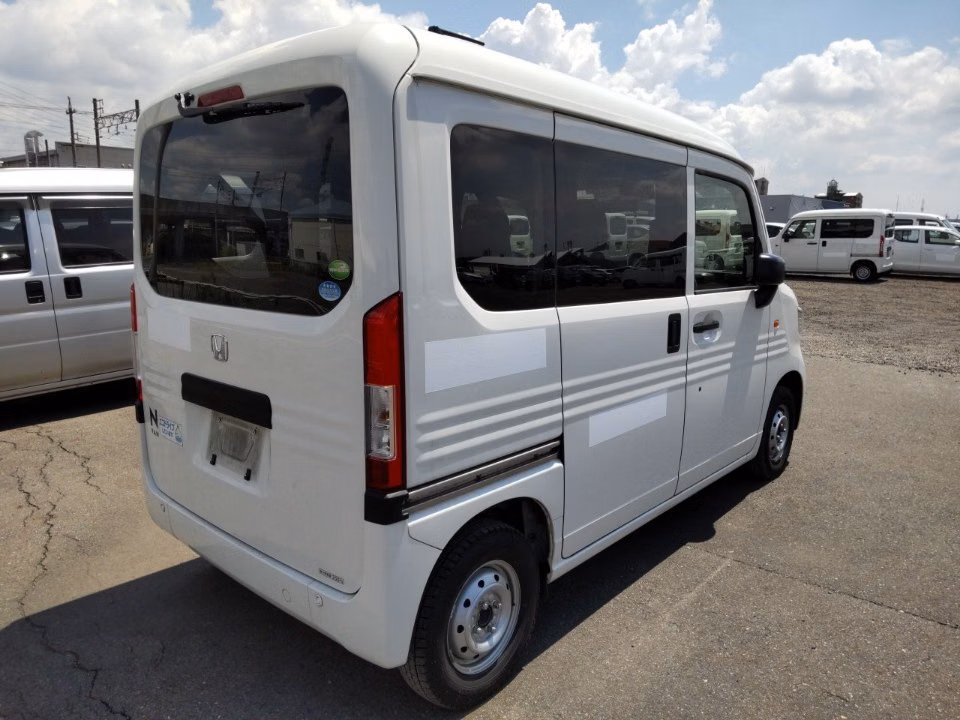 HONDA N-VAN