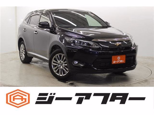 TOYOTA HARRIER