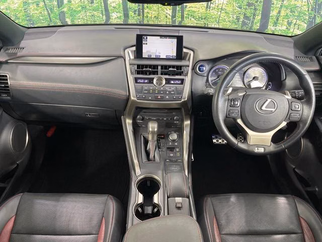 Lexus NX300h