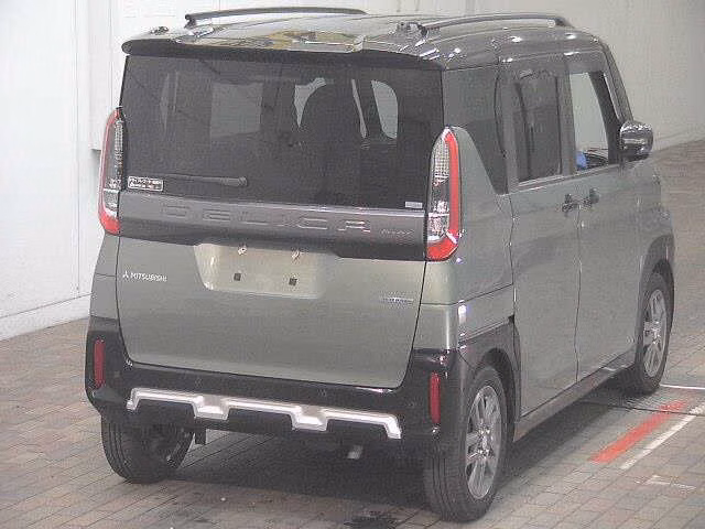 MITSUBISHI DELICA MINI