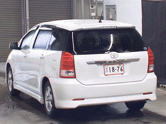 TOYOTA WISH