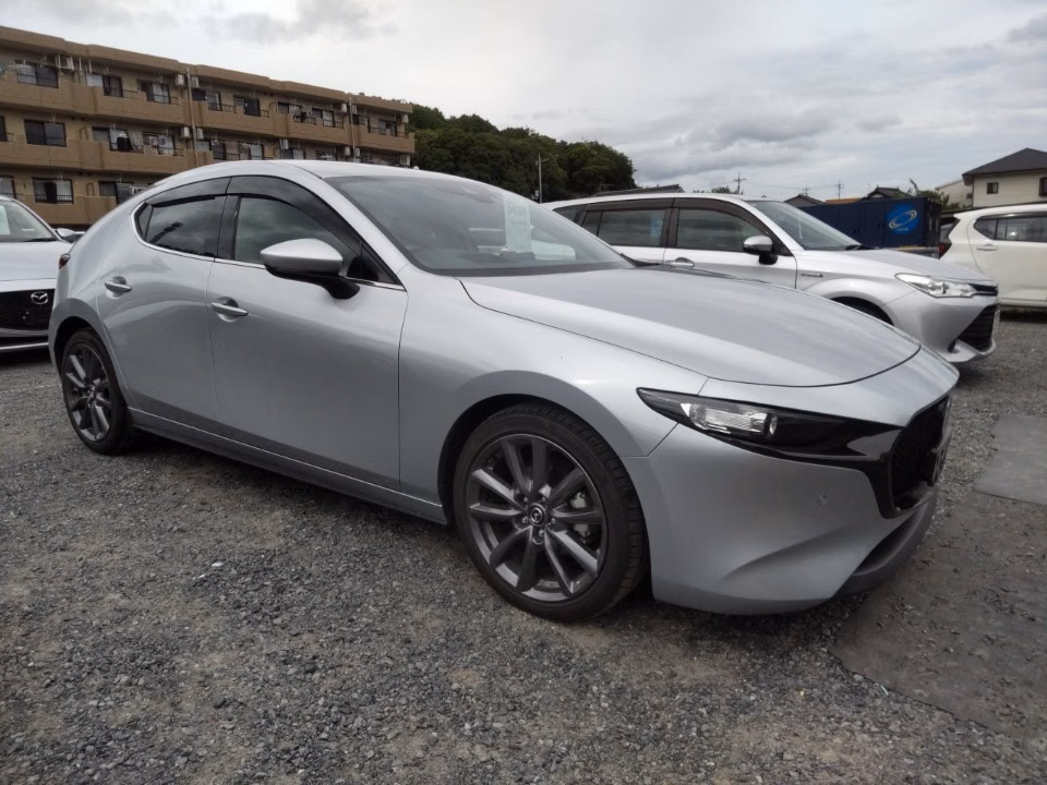 MAZDA MAZDA3
