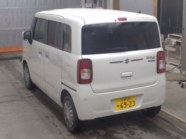 SUZUKI WAGON R SMILE