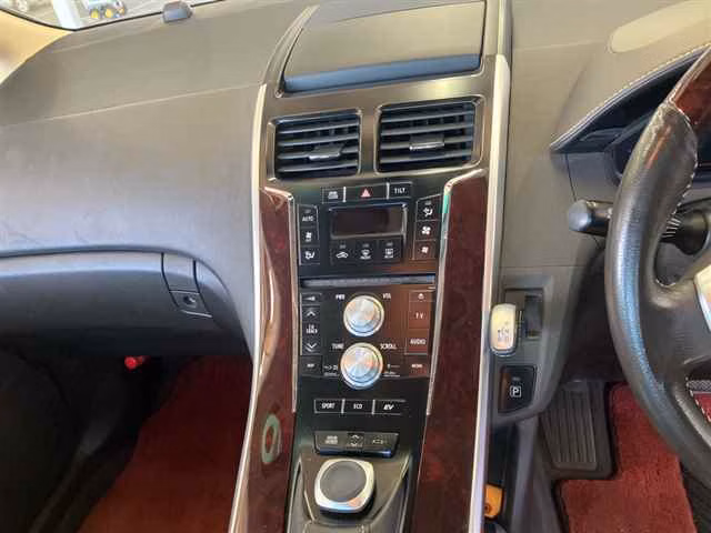 TOYOTA SAI
