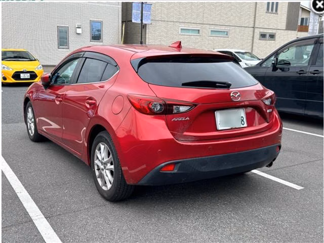 MAZDA AXELA