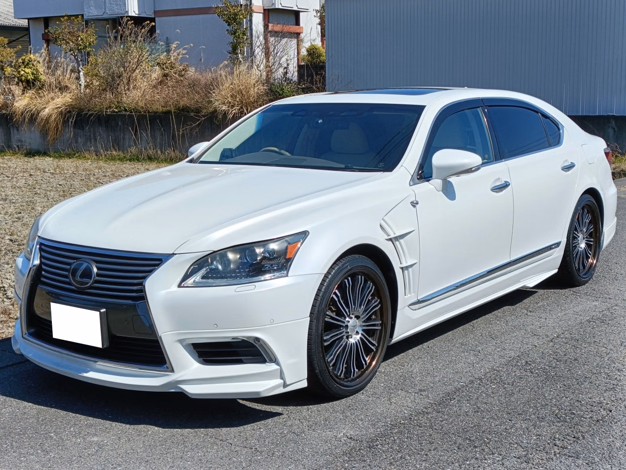Lexus LS600h