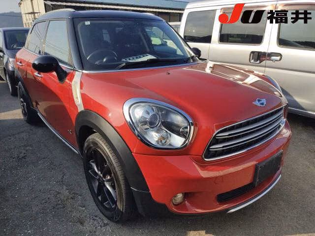 MINI CROSSOVER