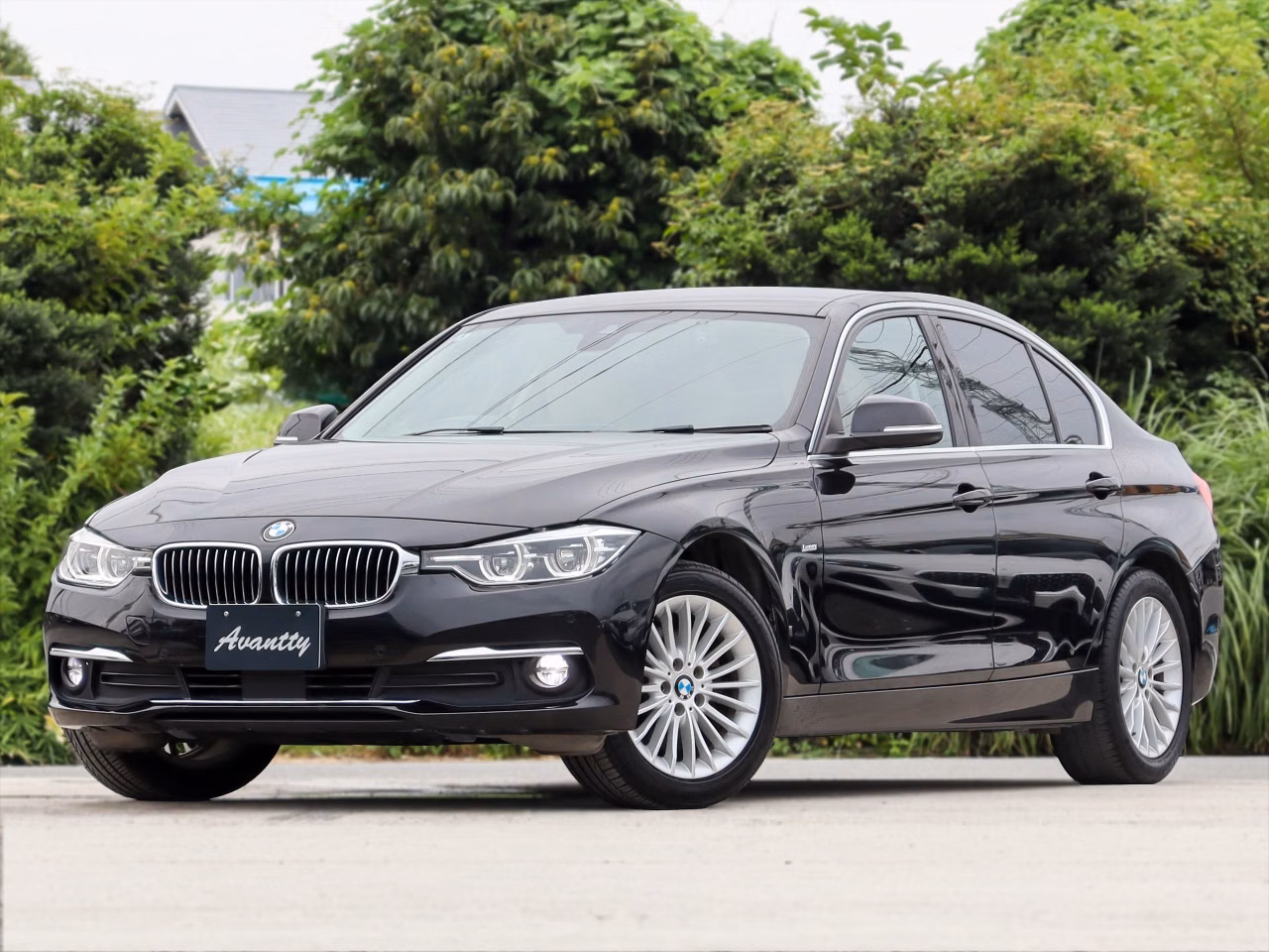 BMW 3-SERIES