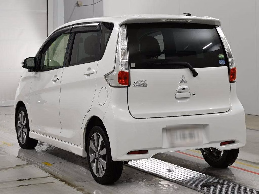 MITSUBISHI EK CUSTOM