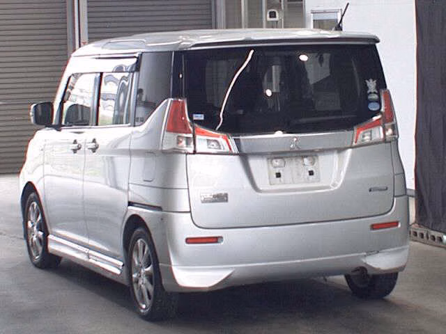 MITSUBISHI DELICA D:2
