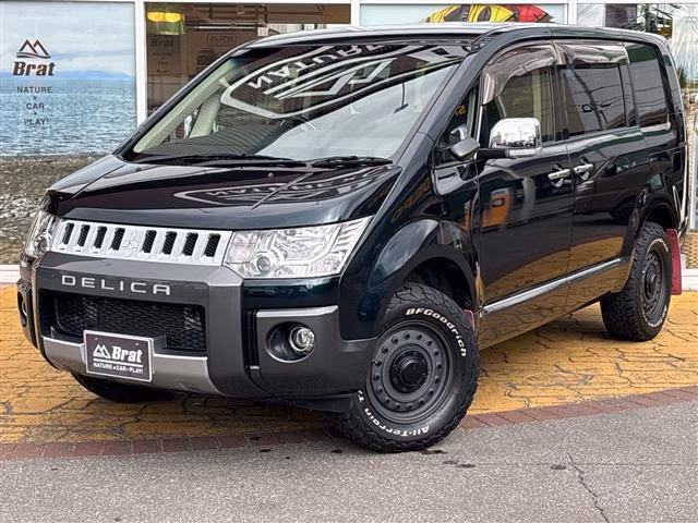 Mitsubishi Delica D:5