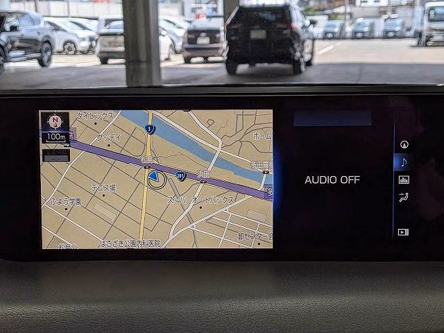 LEXUS UX200