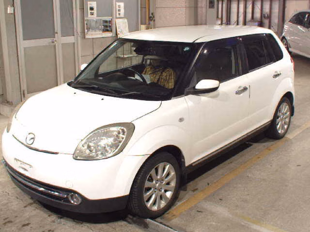 MAZDA VERISA