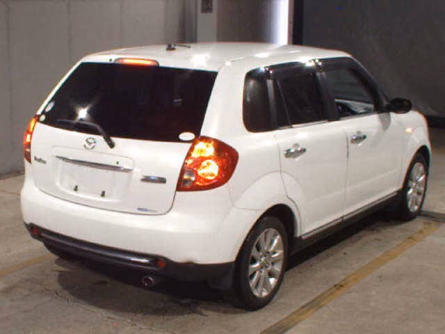 MAZDA VERISA
