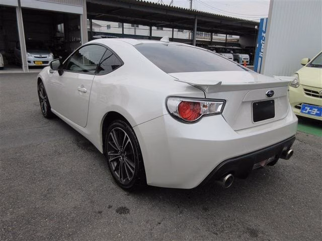 SUBARU BRZ