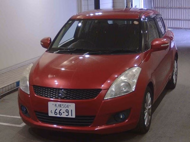 SUZUKI SWIFT