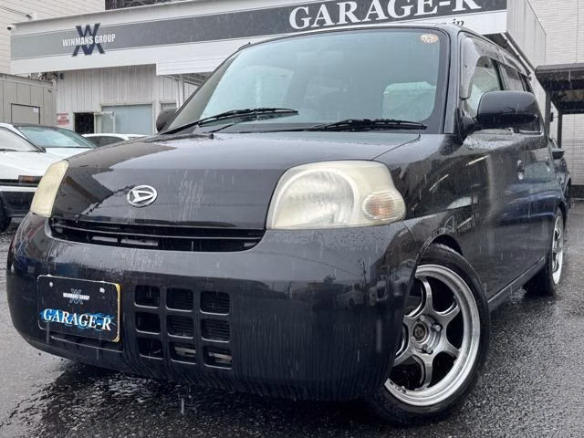 DAIHATSU ESSE