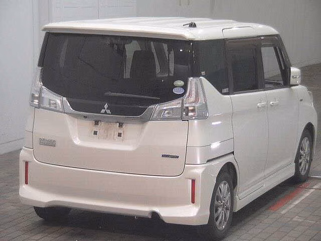 MITSUBISHI DELICA D:2