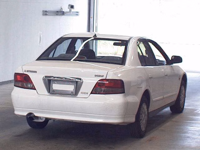 MITSUBISHI GALANT