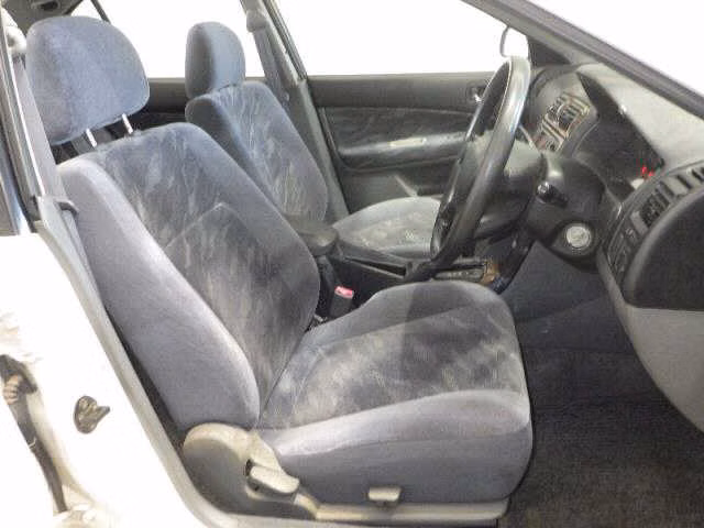 MITSUBISHI GALANT