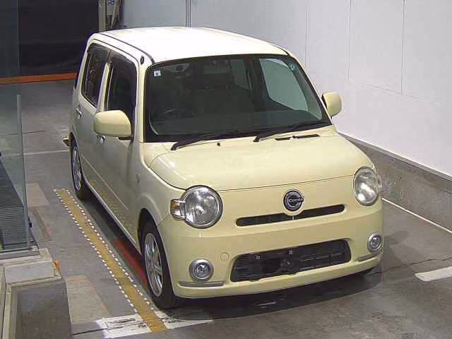 Daihatsu Mira Cocoa