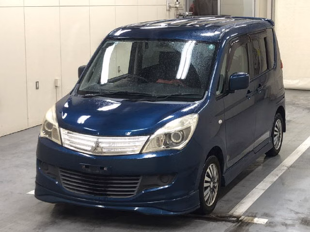 MITSUBISHI DELICA D:2