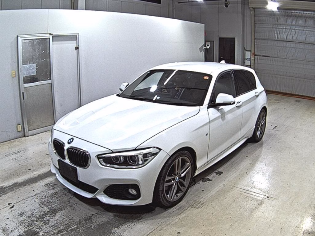 BMW 1-SERIES