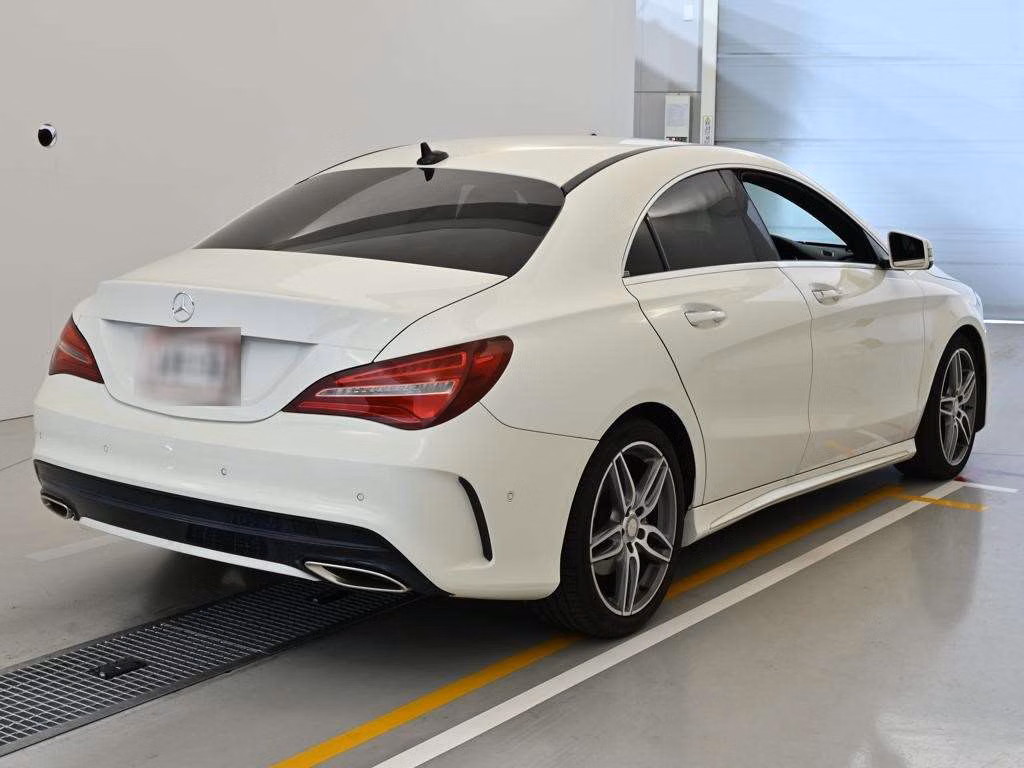 MERCEDES-BENZ CLA-CLASS