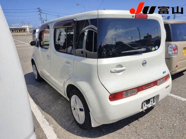 NISSAN CUBE