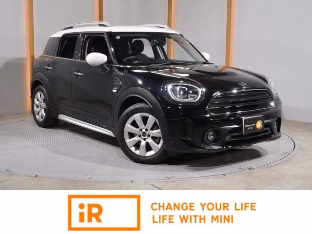 MINI Crossover