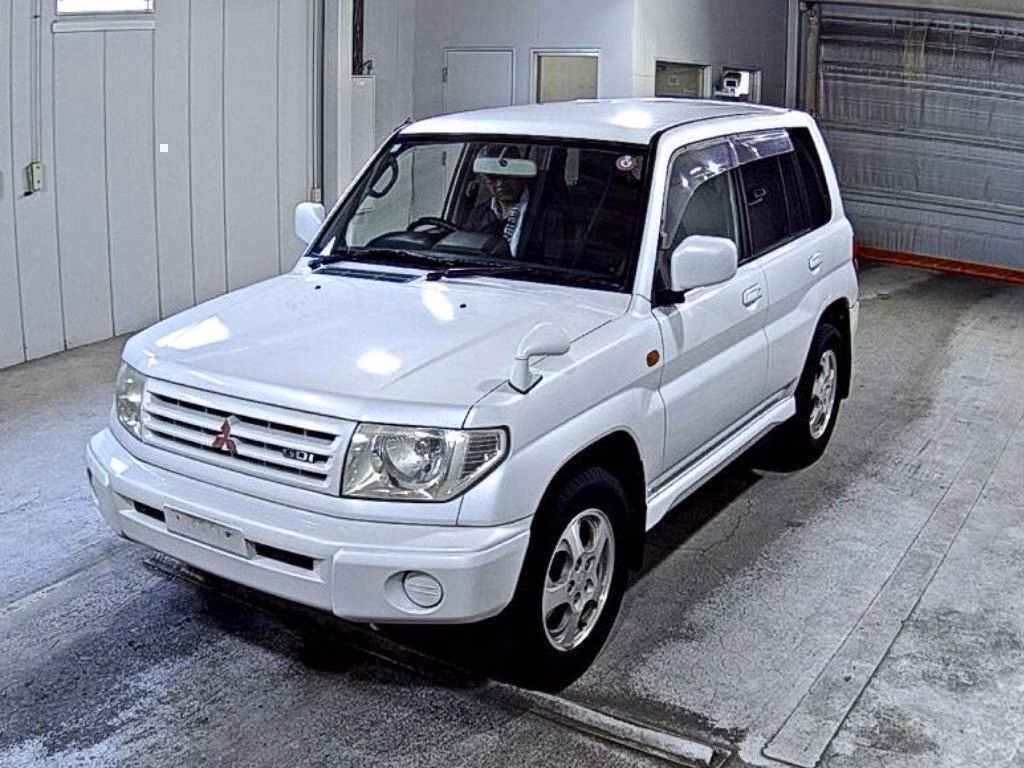 MITSUBISHI PAJERO IO